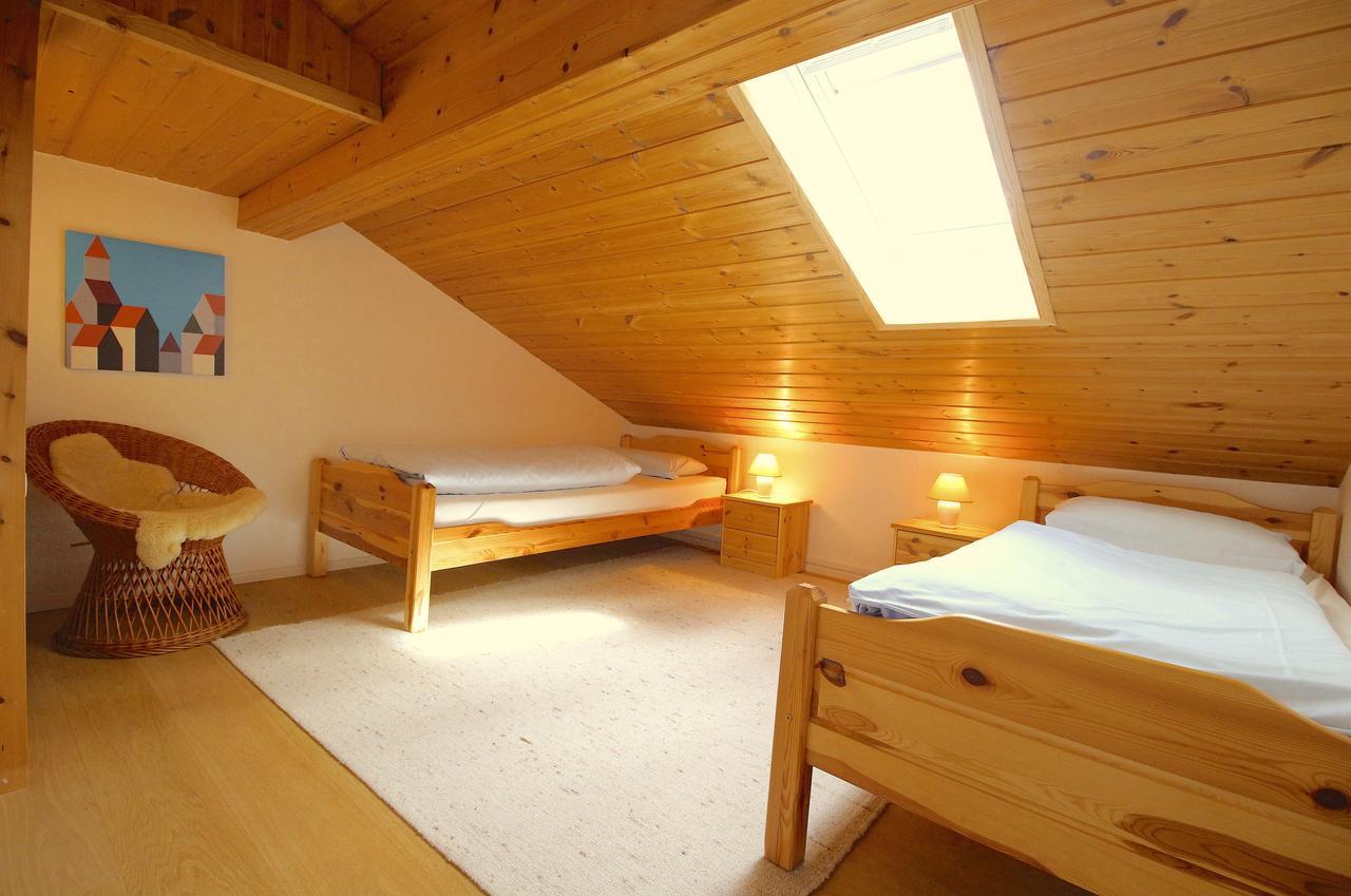 Appartement Lindenschloesschen & Schlossgarten à Garmisch-Partenkirchen Extérieur photo